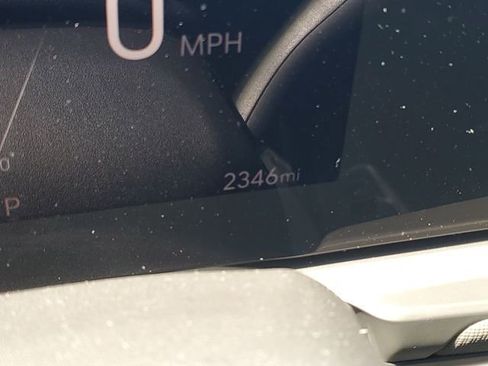 Used 2025 Buick Envista Preferred w/ Convenience II Package FWD image 12