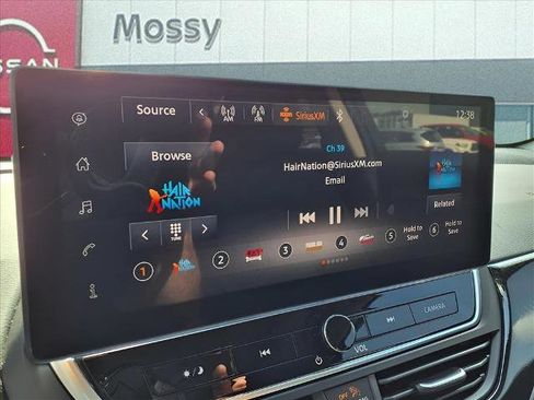 Certified 2025 Nissan Altima 2.5 SR w/ SR Premium Package image 18