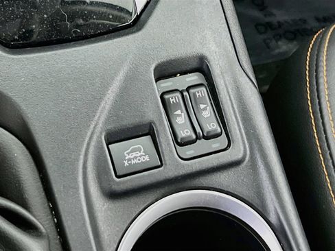 Used 2023 Subaru Crosstrek 2.5i Limited AWD/4WD image 19