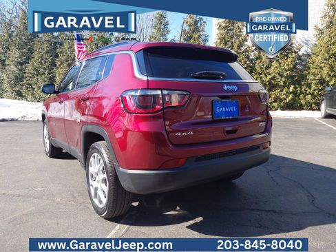 Used 2022 Jeep Compass Latitude image 35