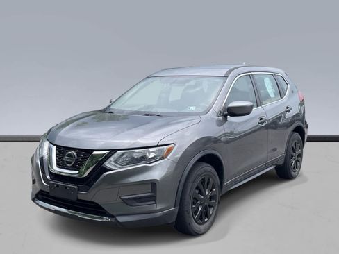 Used 2018 Nissan Rogue S AWD/4WD image 1