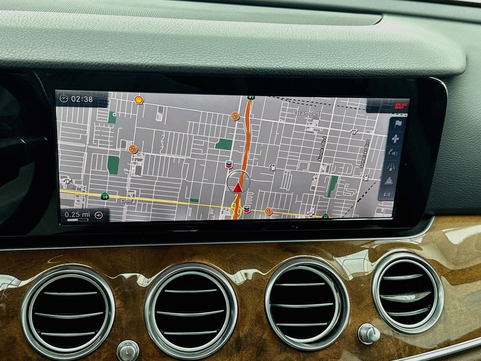 Used 2017 Mercedes-Benz E 300 image 9