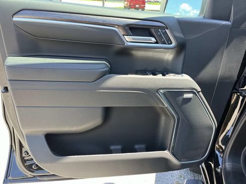 New 2026 Chevrolet Silverado 1500 LTZ w/ LTZ Premium Package AWD/4WD image 22