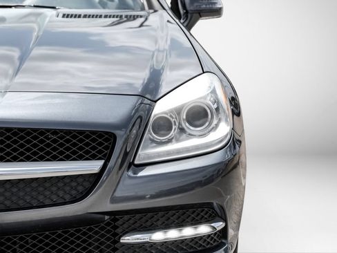 Used 2014 Mercedes-Benz SLK 350 image 32