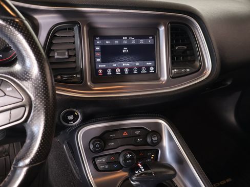 Used 2020 Dodge Challenger SXT w/ Blacktop Package RWD image 5
