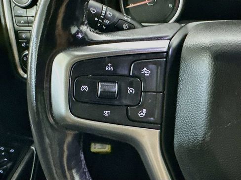 Used 2020 Chevrolet Silverado 2500 LTZ AWD/4WD image 25