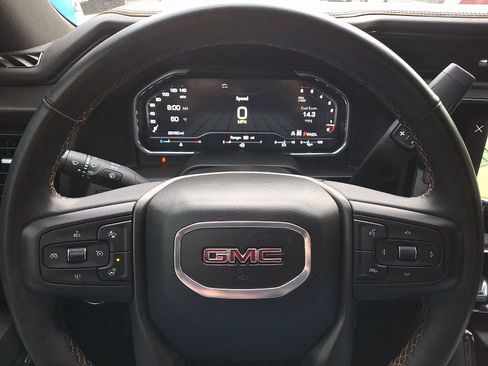 Used 2025 GMC Sierra 3500 AT4 AWD/4WD image 19