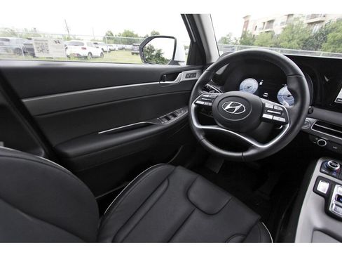 Used 2025 Hyundai Palisade SEL FWD image 9