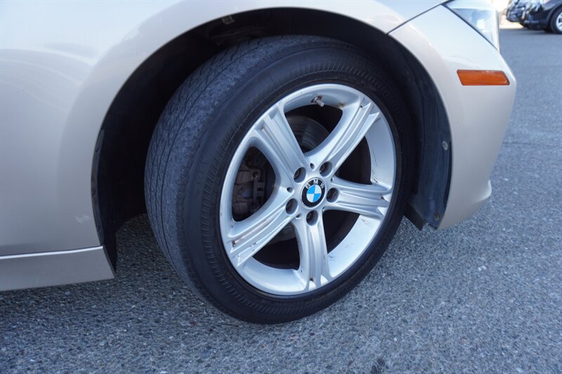Used 2014 BMW 328i Sedan RWD image 39