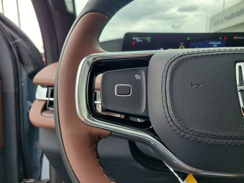 New 2026 Lincoln Navigator Reserve image 25