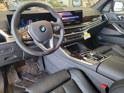 Used 2026 BMW X5 xDrive40i w/ Premium Package AWD/4WD image 19