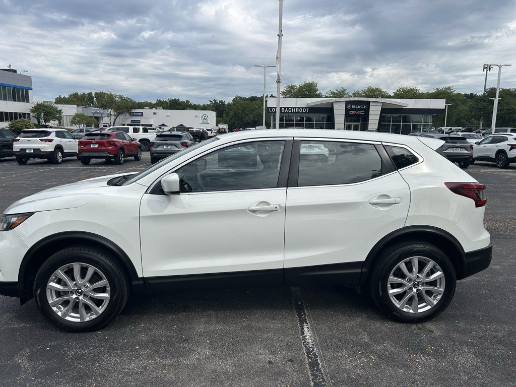Used 2021 Nissan Rogue Sport S FWD image 8