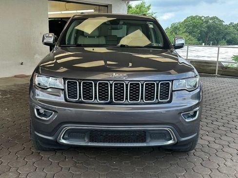 Used 2020 Jeep Grand Cherokee Limited AWD/4WD image 25