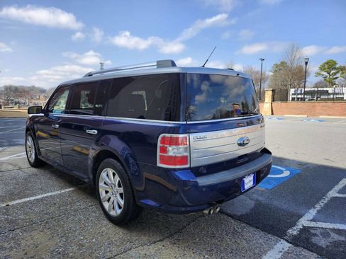 Used 2011 Ford Flex Limited image 18