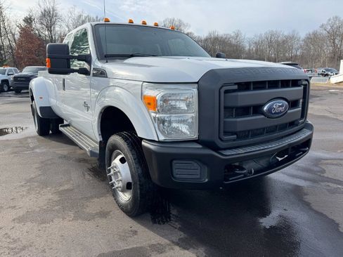 Used 2016 Ford F350 XL w/ Power Equipment Group image 7