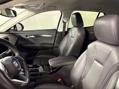 Used 2025 Buick Envision Preferred AWD/4WD image 32