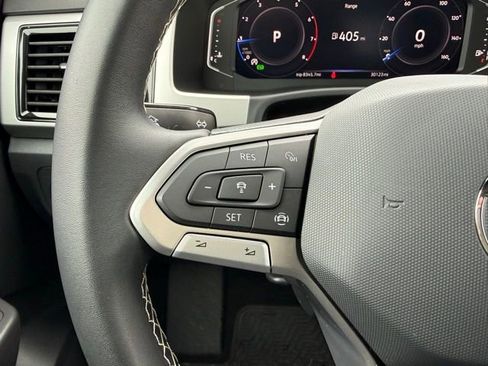 Used 2023 Volkswagen Atlas Cross Sport SE image 27