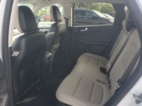 Used 2022 Ford Escape SEL FWD image 11
