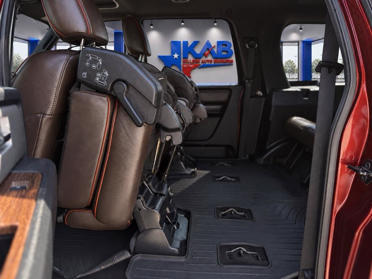 Used 2016 Ford Expedition EL King Ranch RWD image 13