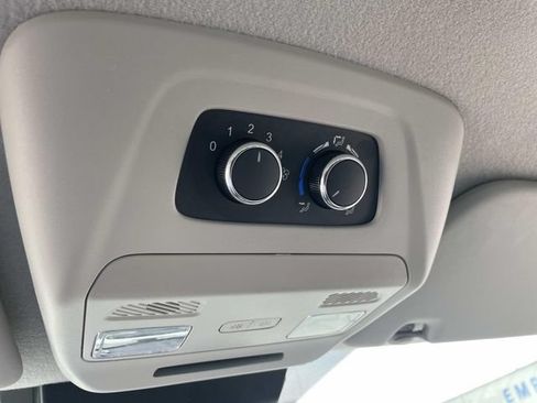 Used 2024 Ford Transit 350 XLT RWD image 30