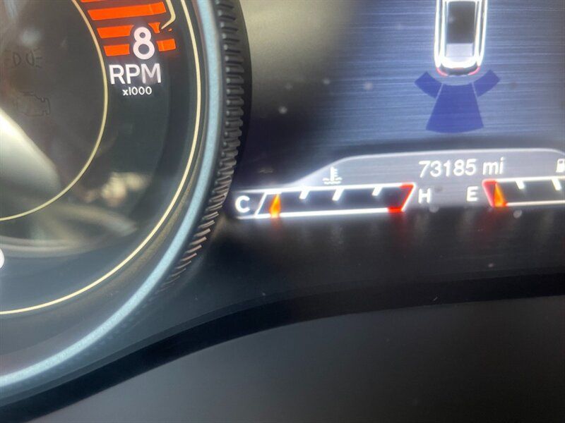 Used 2017 Jeep Cherokee Limited AWD/4WD image 12
