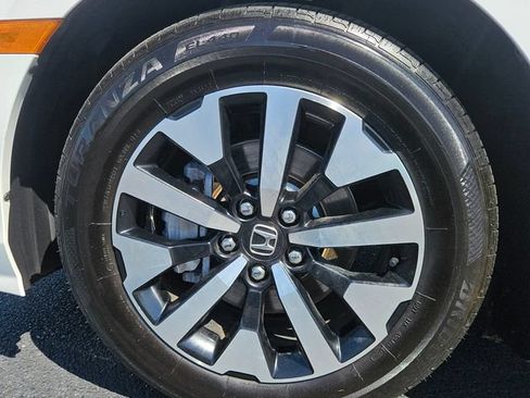 Used 2025 Honda Odyssey EX-L image 41