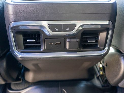 Used 2021 GMC Sierra 1500 AT4 AWD/4WD image 13