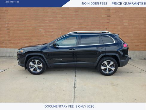 Used 2019 Jeep Cherokee Limited image 14