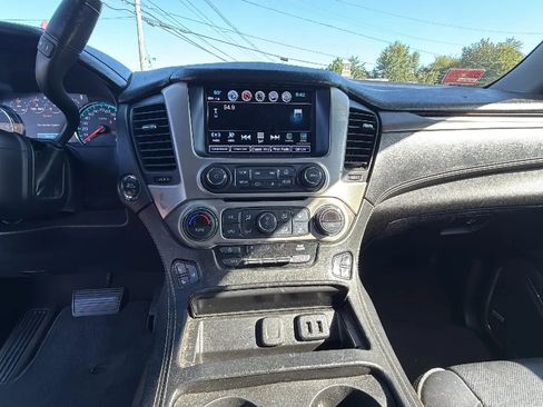 Used 2018 GMC Yukon Denali w/ Denali Ultimate Package AWD/4WD image 11