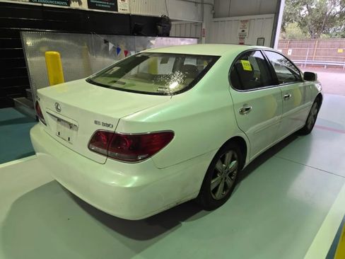 Used 2005 Lexus ES 330 FWD image 4