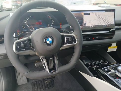 New 2026 BMW 530i w/ M Sport Package image 21