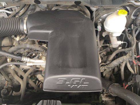 Used 2016 RAM 1500 Tradesman w/ Popular Equipment Group image 30