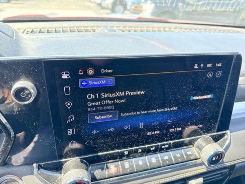 Used 2023 Chevrolet Colorado LT w/ LT Convenience Package AWD/4WD image 16