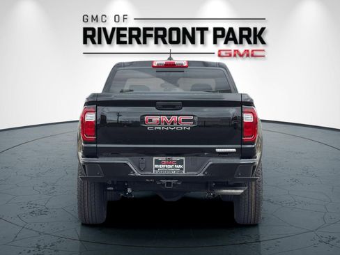 New 2026 GMC Canyon Elevation AWD/4WD image 4