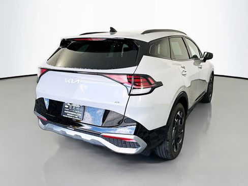 Used 2025 Kia Sportage SX AWD/4WD image 7