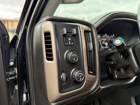 Used 2018 GMC Sierra 3500 Denali w/ Duramax Plus Package image 23