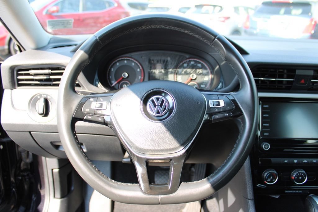 Used 2021 Volkswagen Passat 2.0T S FWD image 20