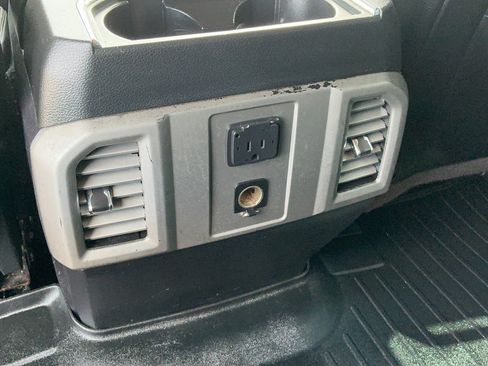 Used 2015 Ford F150 Lariat w/ Equipment Group 501A Mid AWD/4WD image 10