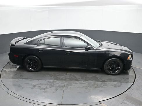 Used 2012 Dodge Charger SE w/ Connectivity Group image 14