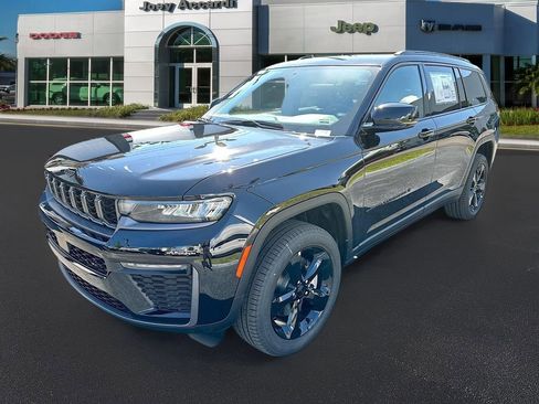 New 2026 Jeep Grand Cherokee L Limited image 3