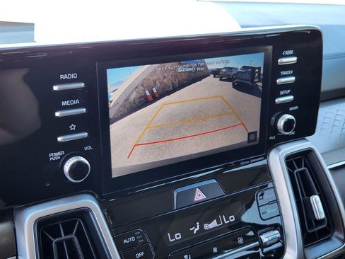 Used 2021 Kia Sorento S w/ Panoramic Sunroof Package image 8