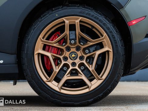 Used 2024 Lamborghini Huracan Sterrato AWD/4WD image 9