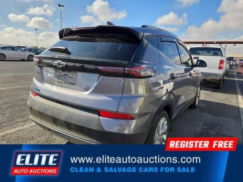 Used 2022 Chevrolet Bolt EUV LT image 8