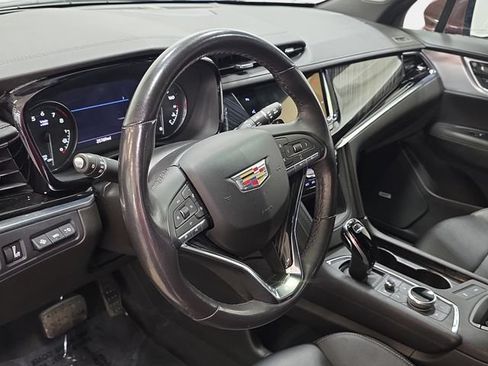 Certified 2023 Cadillac XT6 Premium Luxury w/ Technology Package AWD/4WD image 12