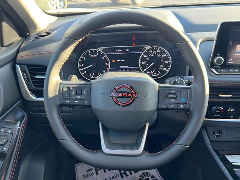New 2026 Nissan Rogue SV image 21