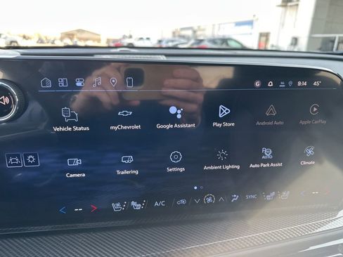 New 2026 Chevrolet Traverse High Country FWD image 14