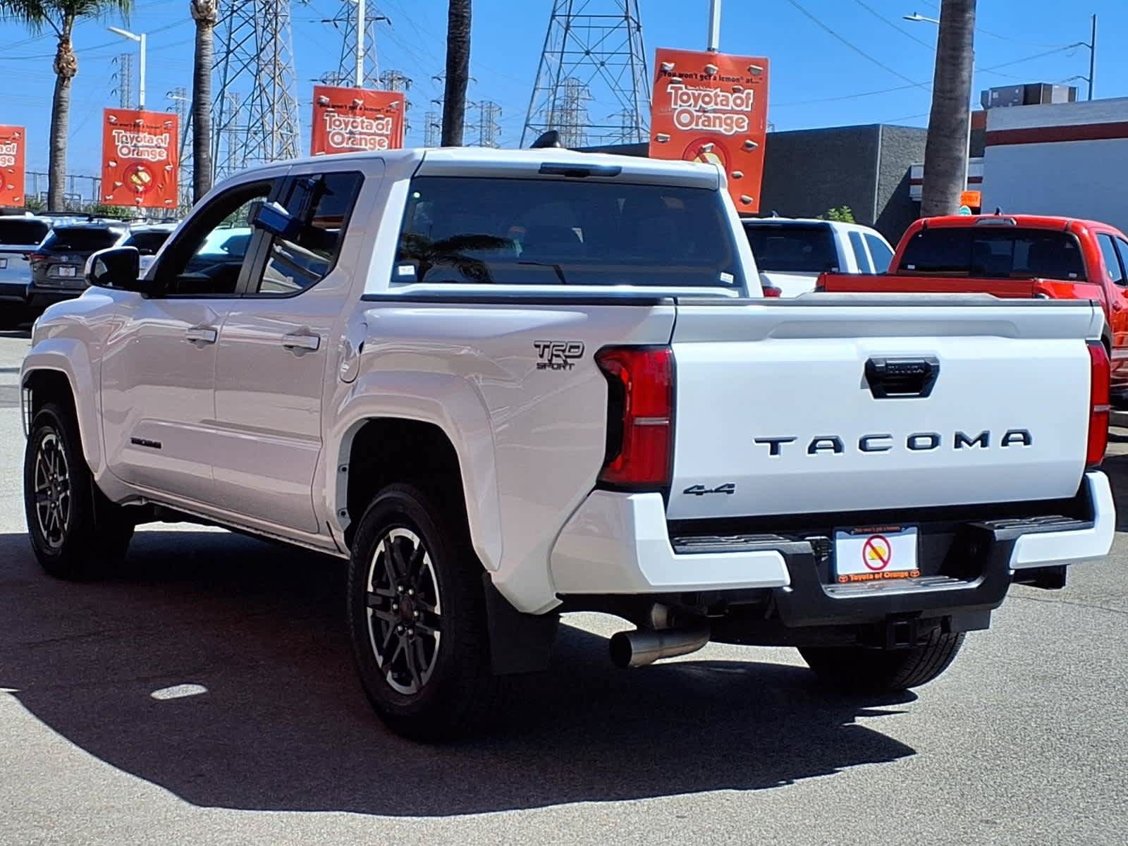Certified 2024 Toyota Tacoma TRD Sport AWD/4WD image 4