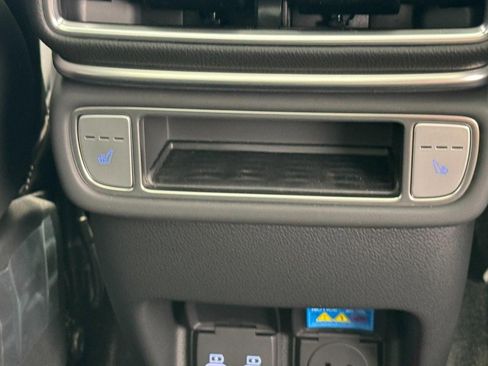 Certified 2025 Genesis GV80 3.5T Advanced image 6