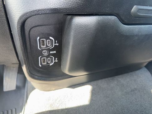 Used 2023 RAM 1500 Big Horn image 23