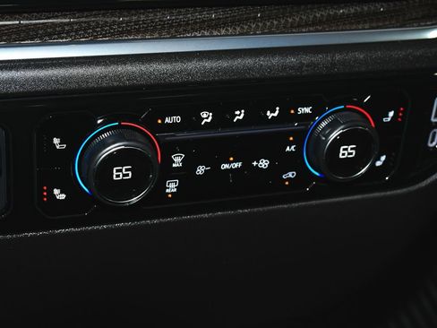 Used 2024 Chevrolet Silverado 2500 LT w/ All Star Edition AWD/4WD image 27